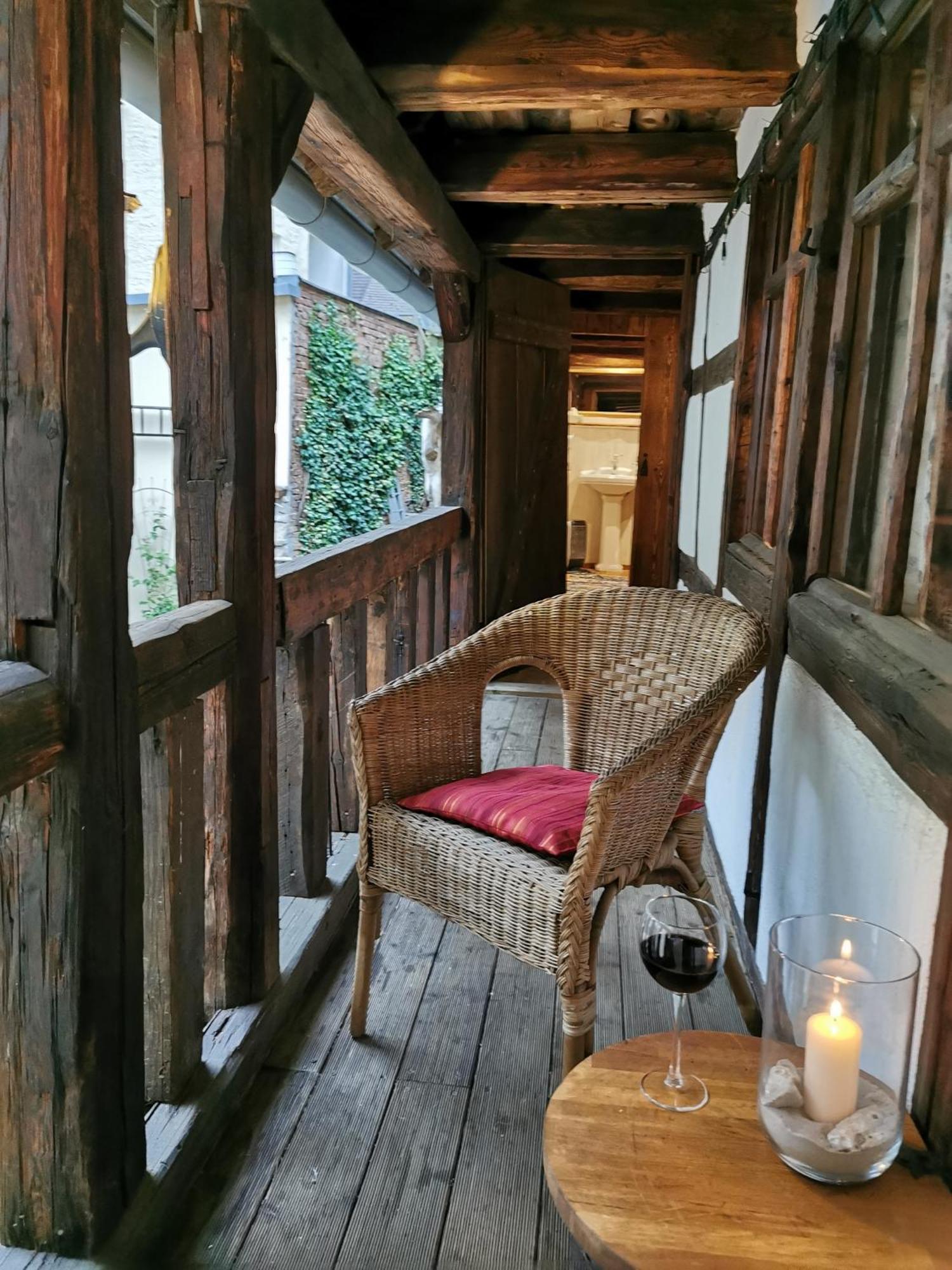 Hotel & Cafe Mohrenbrunnen Eisenberg  Bagian luar foto